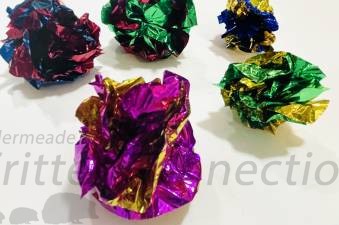 1 Foil Ball - Colors Vary